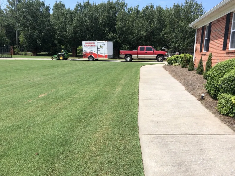 Expert landscaping services experts serving Hiram, GA - Supreme Lawn Care