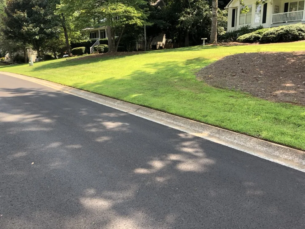 Local lawn mowing service near you across Hiram, GA - Supreme Lawn Care