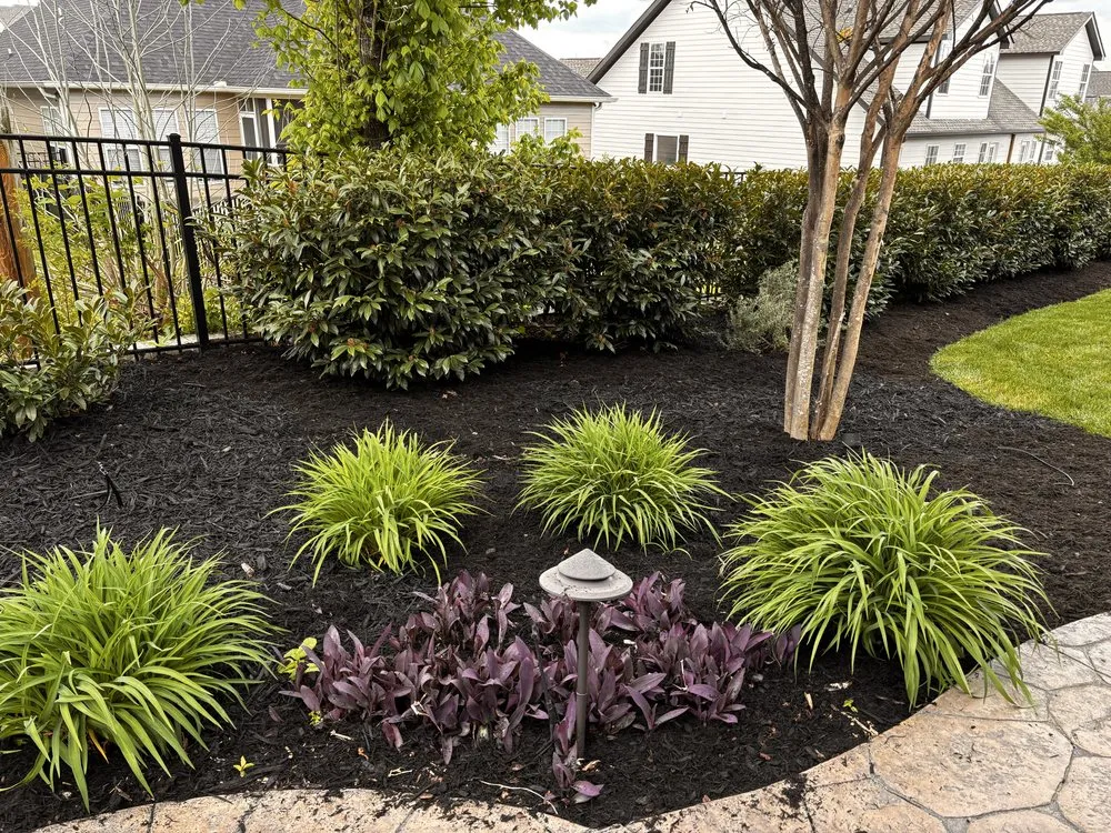 Local lawn mowing service experts serving Collegedale, TN - Supreme Lawncare