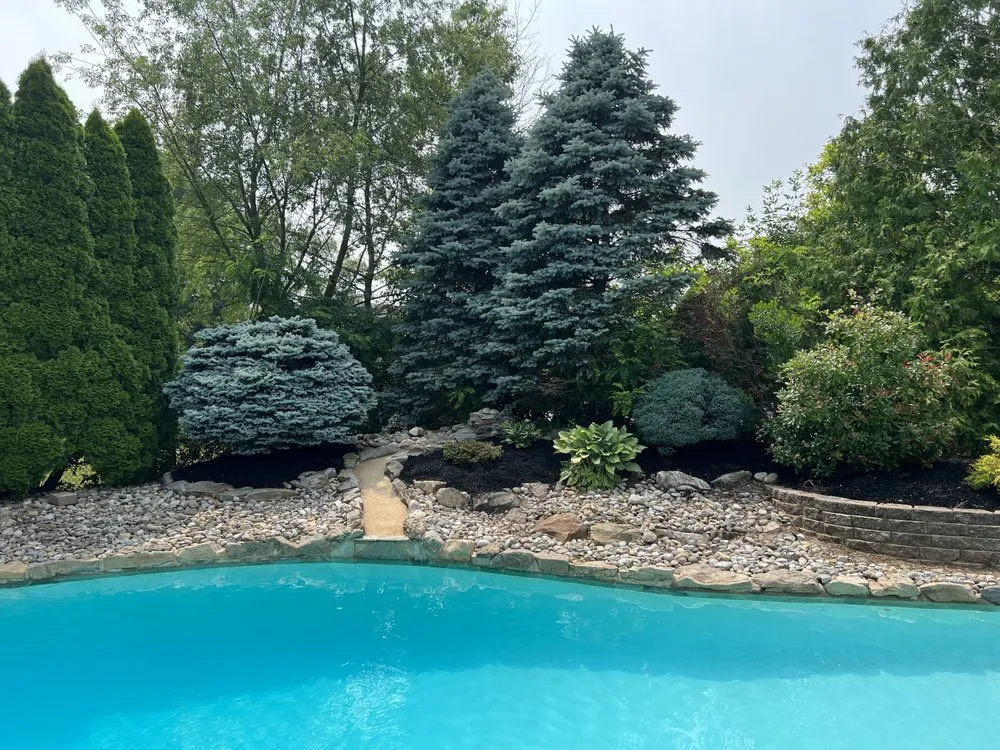 Reliable yard maintenance for outdoor upgrades across East Brunswick, NJ - Supreme Outdoor Maintenance