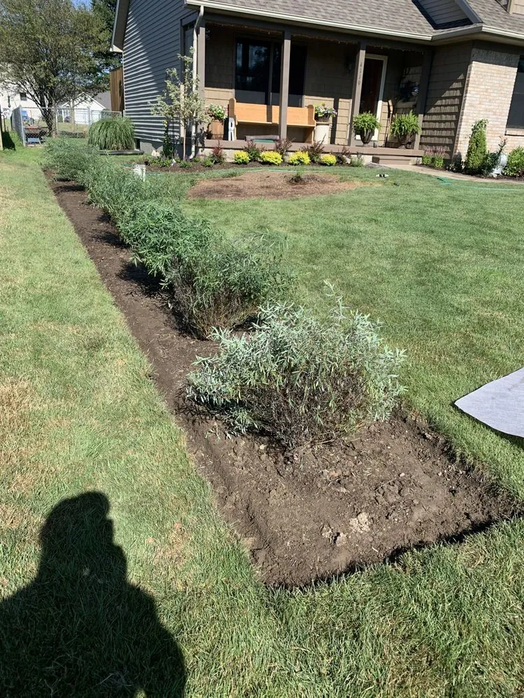 Local lawn mowing service in Columbiaville, MI - Supreme outdoor specialists