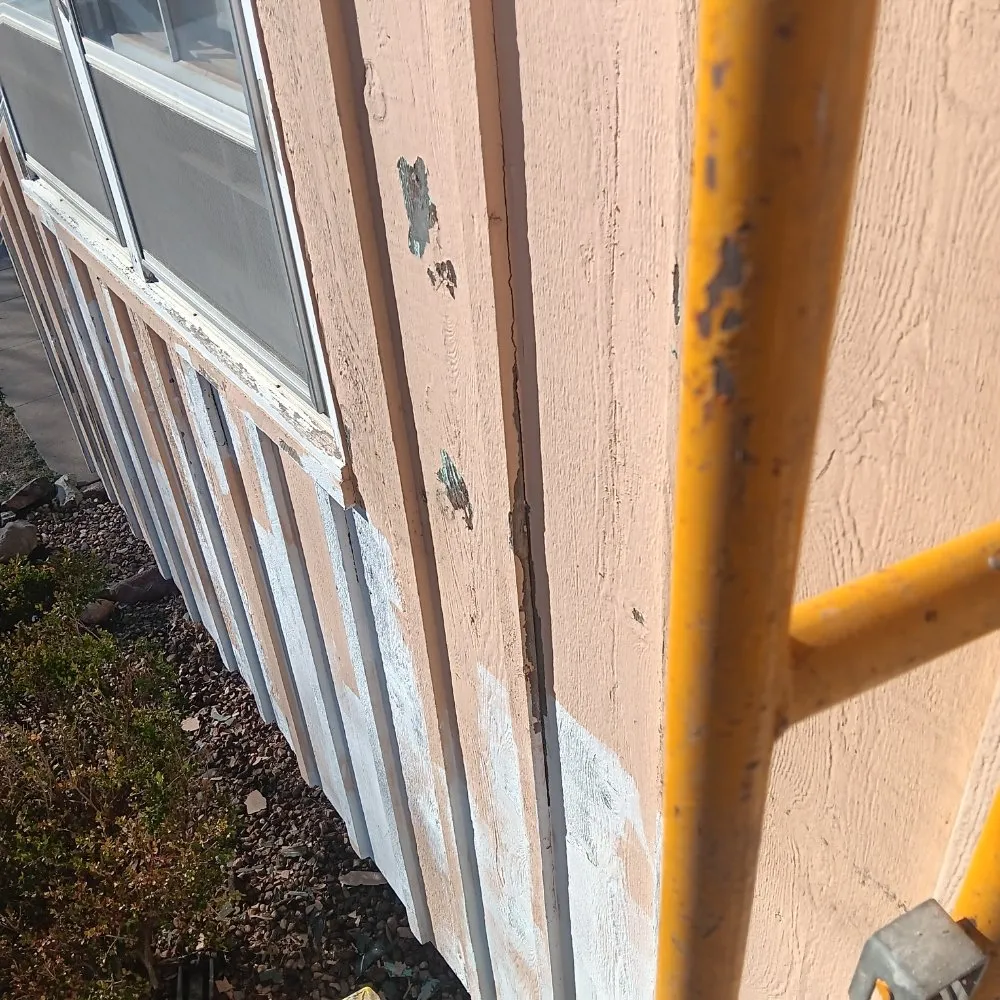 Trusted yard maintenance in Wichita, KS by Supreme Painting and Lawn Service