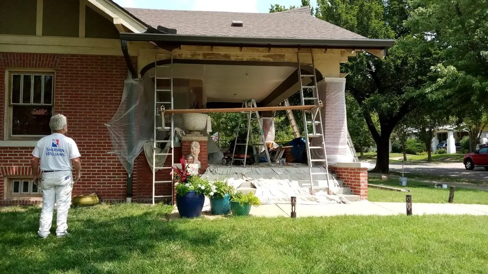 Custom yard maintenance for residential properties across Wichita, KS - Supreme Painting and Lawn Service