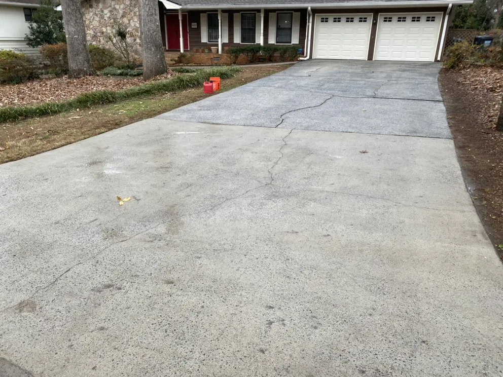 Reliable landscape installation in Lilburn, GA - Supreme Pressure Washing And Lawncare