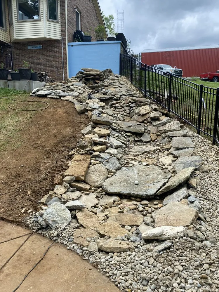 Local residential landscaping in Shelbyville, KY by Supreme Services