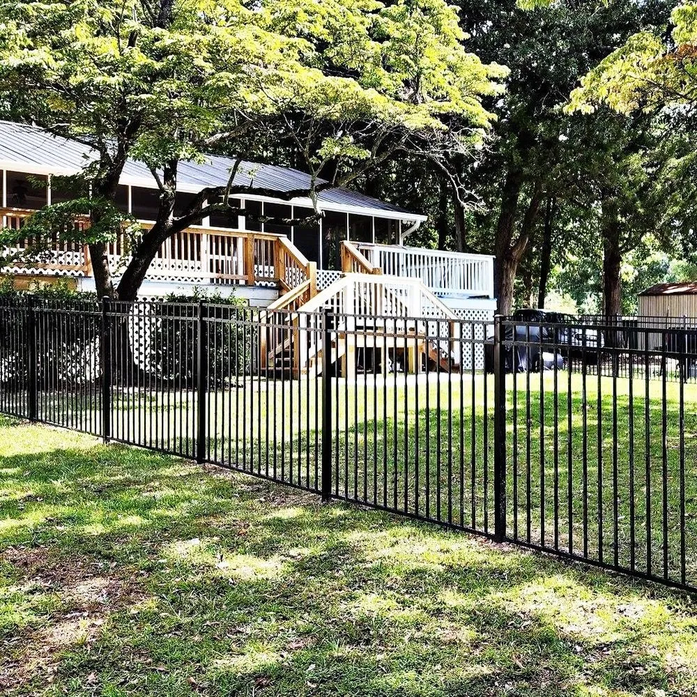 Expert yard cleanup service experts serving Columbia, SC - Supreme Site Services