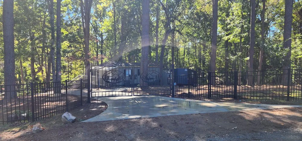 Reliable yard maintenance in Columbia, SC by Supreme Site Services