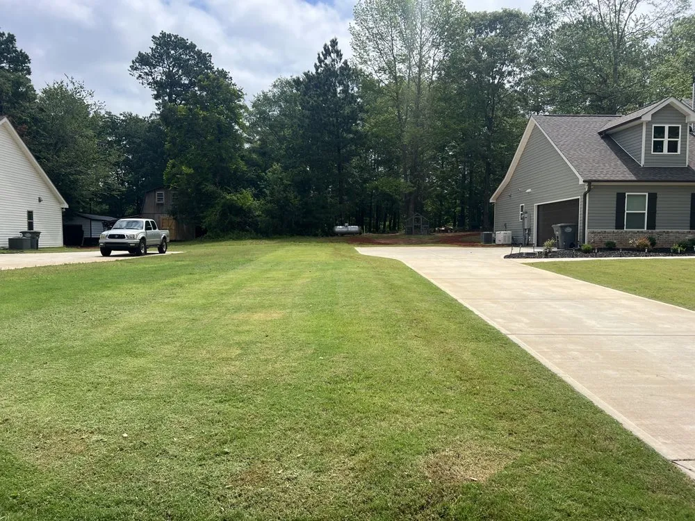Custom garden landscaping for homes in Barnesville, GA by Supreme Surface Cleaning
