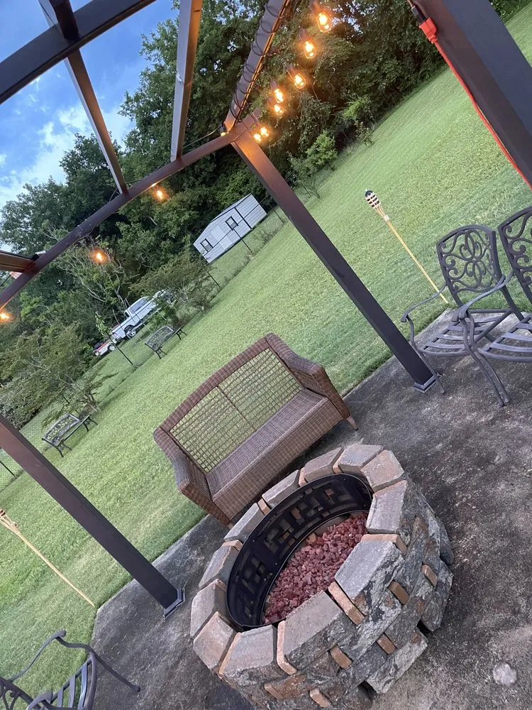 Expert residential landscaping experts serving Montgomery, AL - Supreme Wall Pro