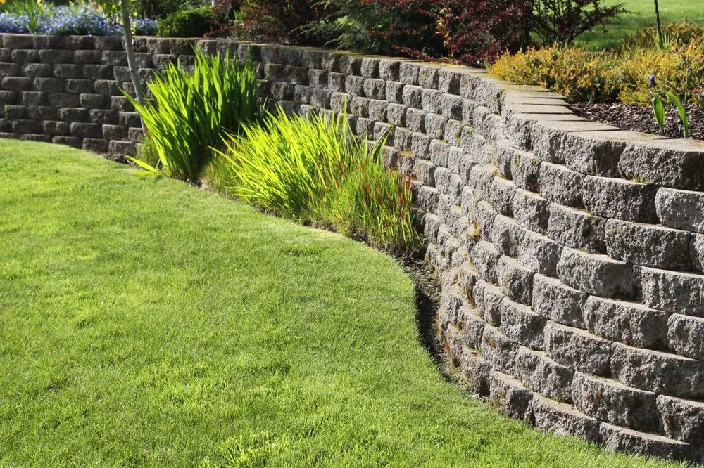 Reliable lawn mowing service for year-round maintenance across Montgomery, AL - Supreme Wall Pro