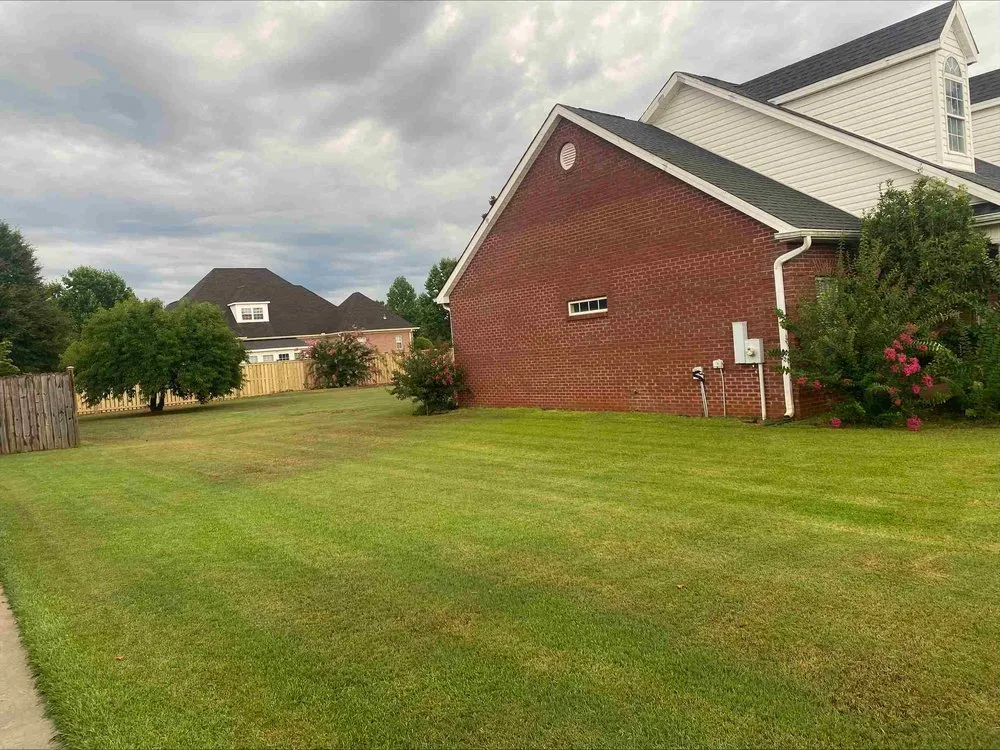 Custom outdoor landscaping for homes in Warner Robins, GA by Supreme Yard Masters