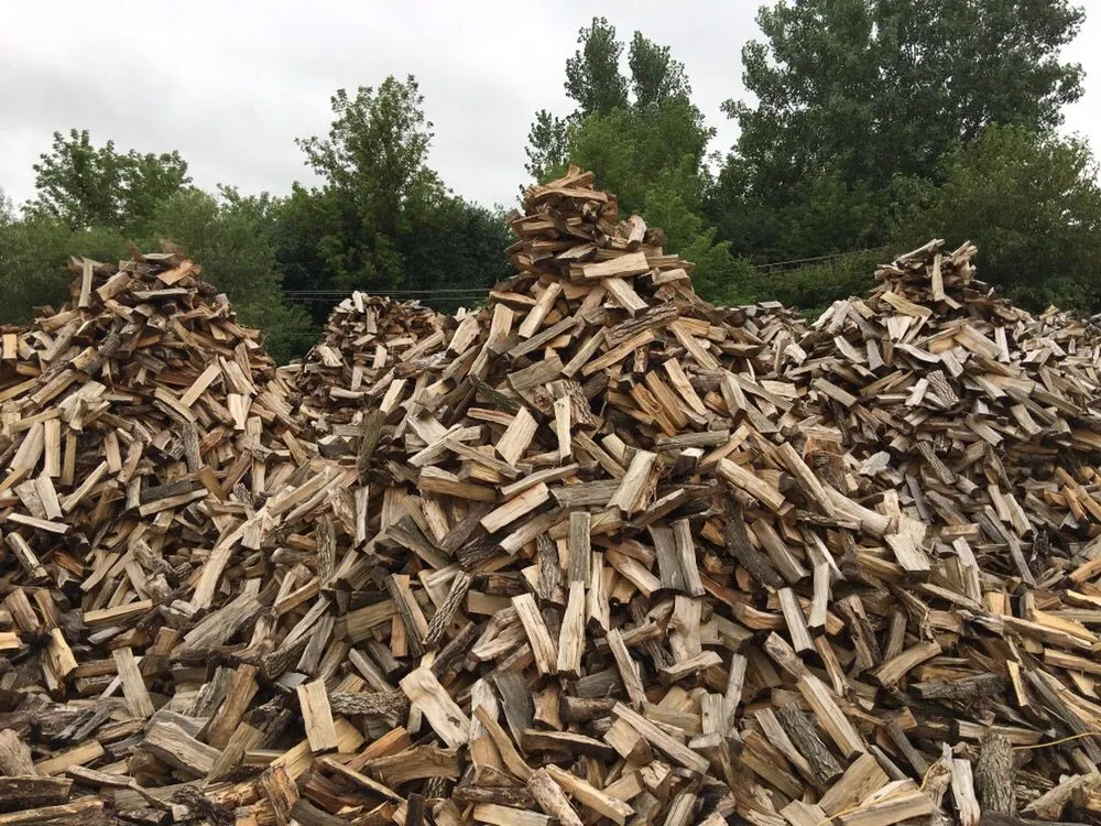 Reliable residential landscaping near you in Elgin, IL by Sure Green Landscape & Firewood Unlimited