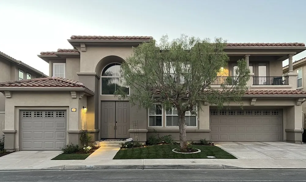 Custom landscape installation for year-round maintenance in Costa Mesa, CA by Surf N Turf Landscape