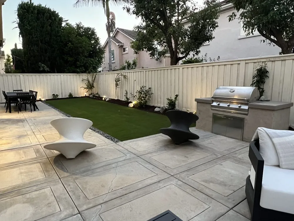Expert landscaping services experts serving Costa Mesa, CA - Surf N Turf Landscape