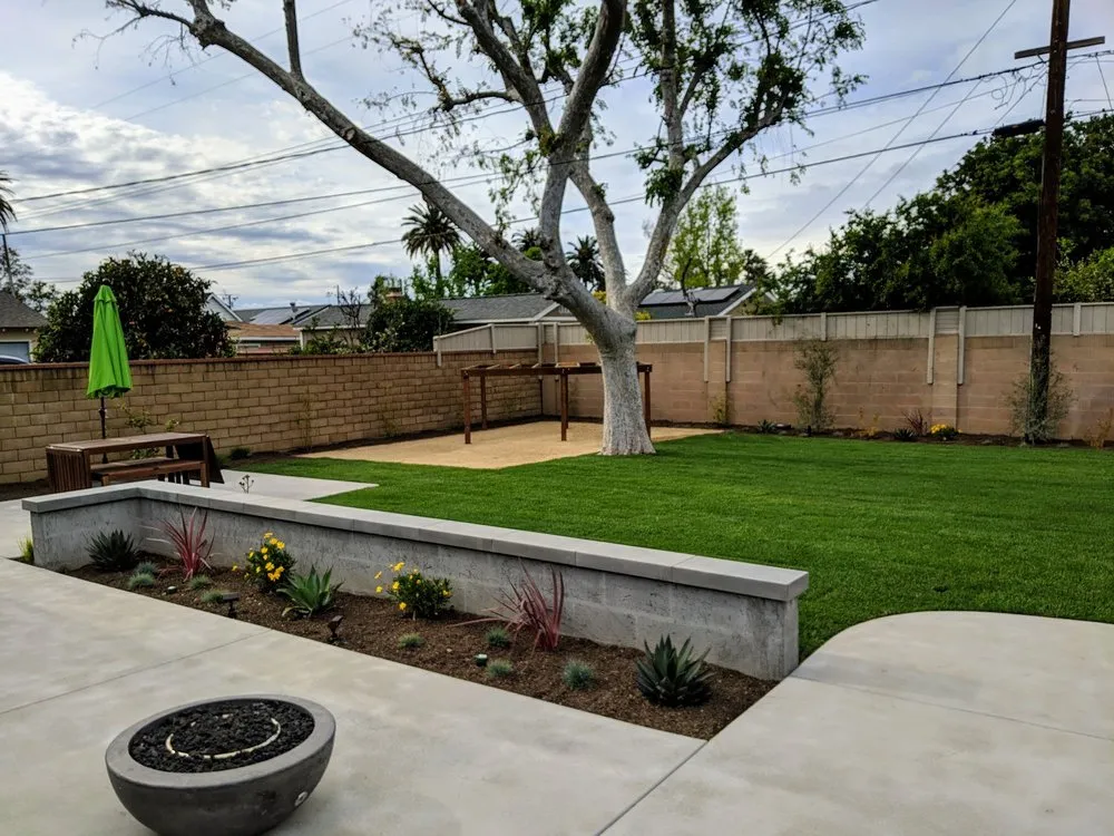 Affordable yard maintenance for beautiful yards across Costa Mesa, CA - Surf N Turf Landscape