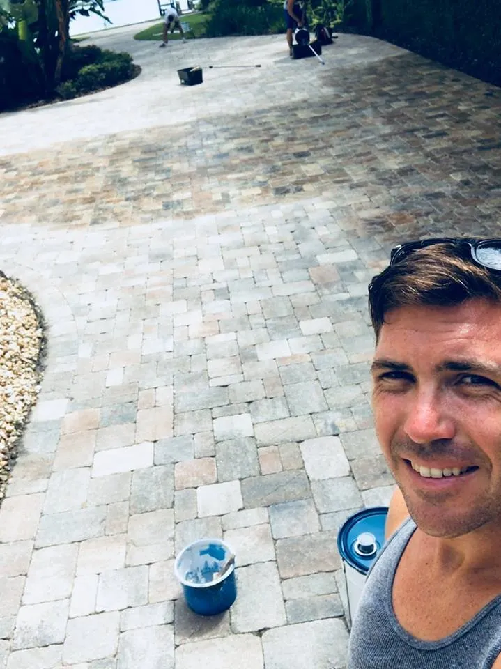 Professional landscaping services experts serving Orlando, FL - Surface Tech Pressure Washing