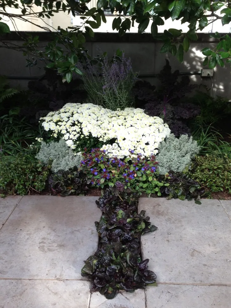 Custom residential landscaping for outdoor upgrades in Manhattan, NY by Susan Pollock Designs