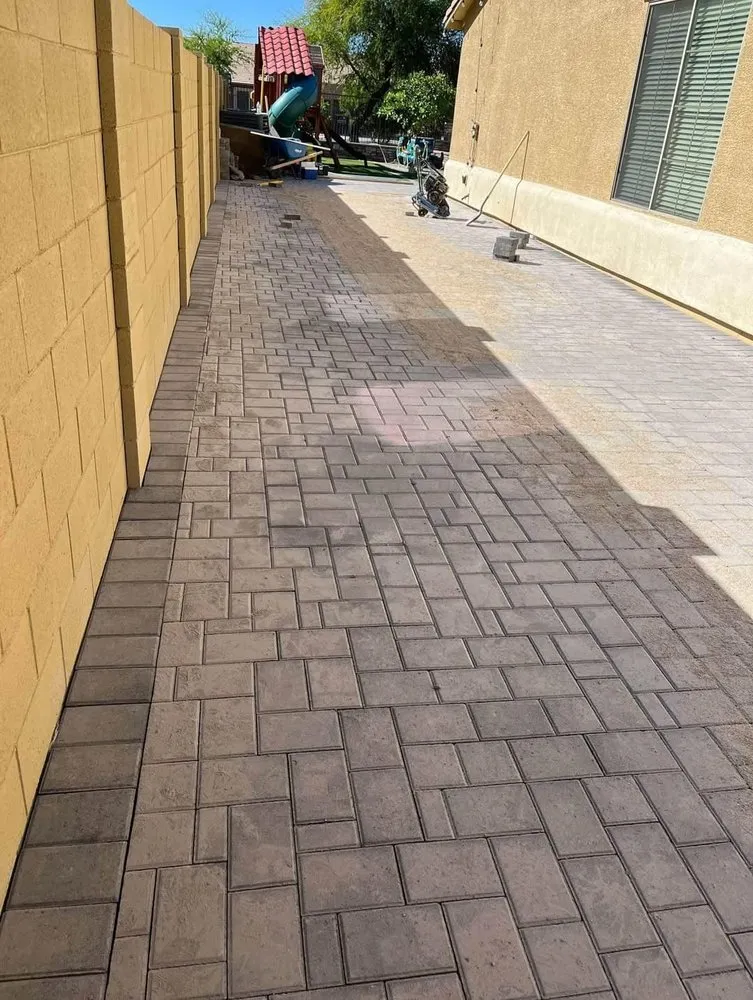 Reliable yard cleanup service in Phoenix, AZ by Sustainable City Scape Architecture