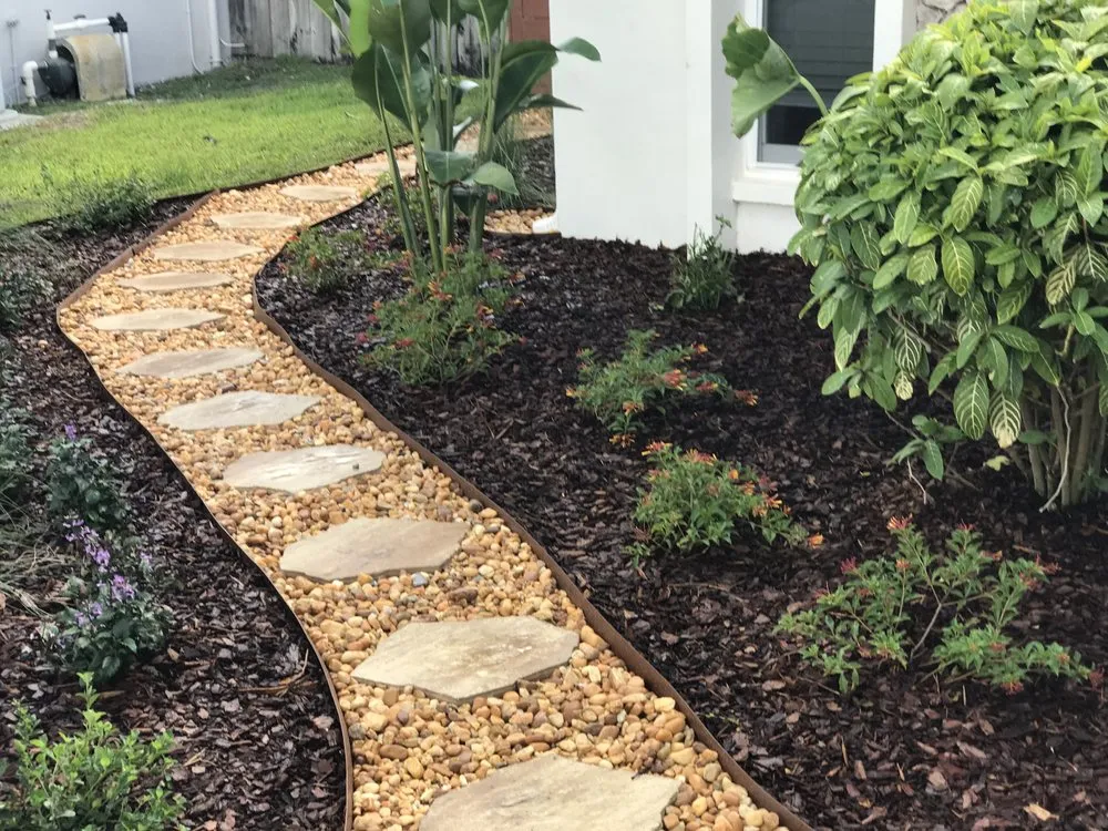 Reliable garden landscaping in Hollywood, FL - Sustainable Landscapes and Lawns