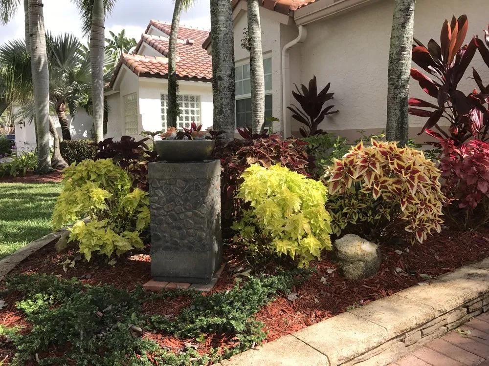 Professional residential landscaping experts serving Hollywood, FL - Sustainable Landscapes and Lawns