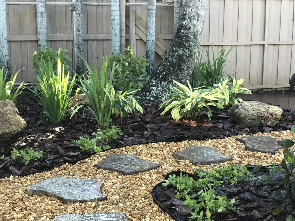 Custom yard cleanup service experts serving Hollywood, FL - Sustainable Landscapes and Lawns