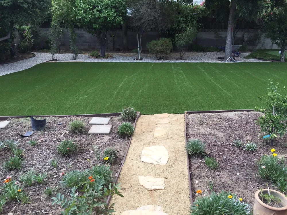 Affordable lawn mowing service experts serving Los Angeles, CA - Sustainablethic