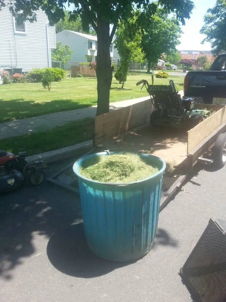 Reliable lawn mowing service in Mount Laurel, NJ - Sutaun Enterprises