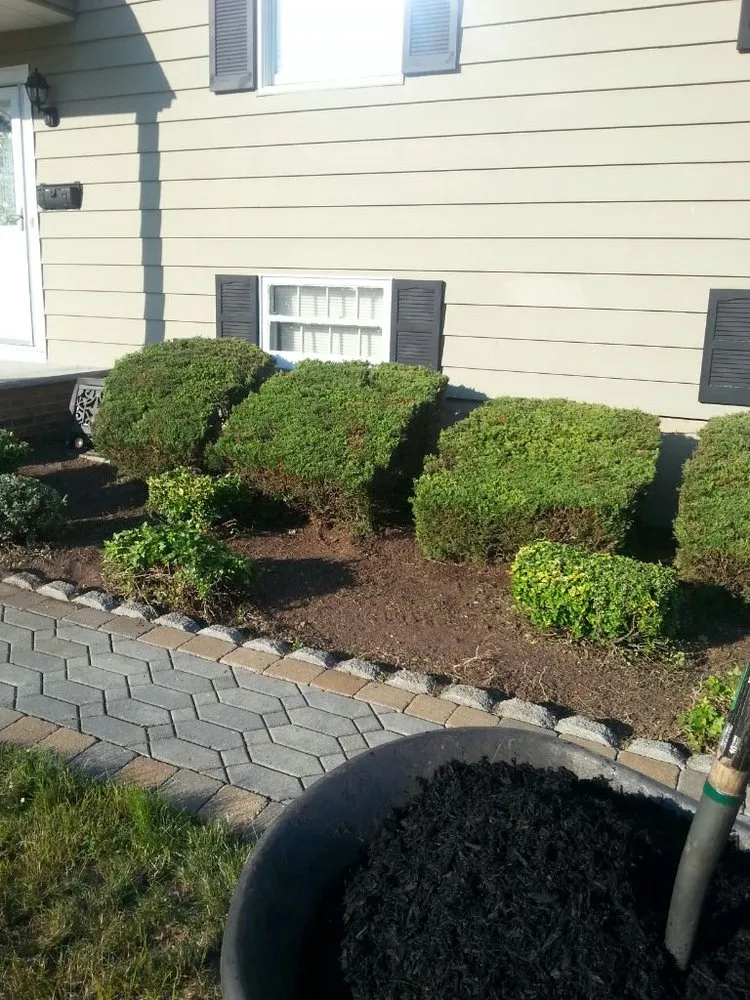 Local landscaping services in Mount Laurel, NJ by Sutaun Enterprises