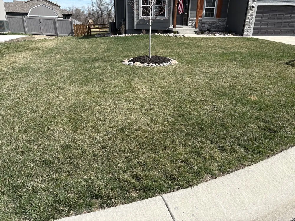 Affordable garden landscaping in GRAIN VALLEY, MO by Sutliffe Home and Lawn