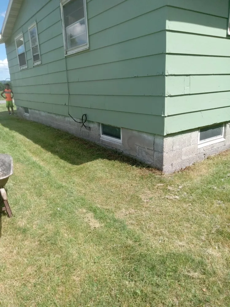 Reliable yard maintenance experts serving Madison, NY - Sutton Landscape