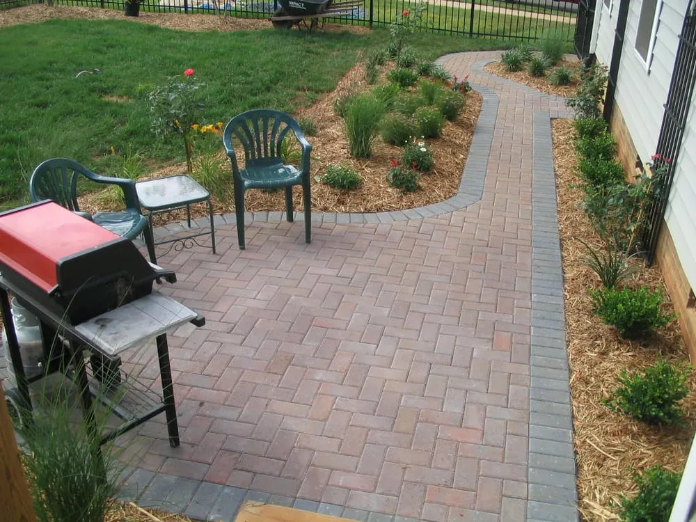 Trusted residential landscaping for year-round maintenance across Kearney, MO - Sutton Outdoor, LLC