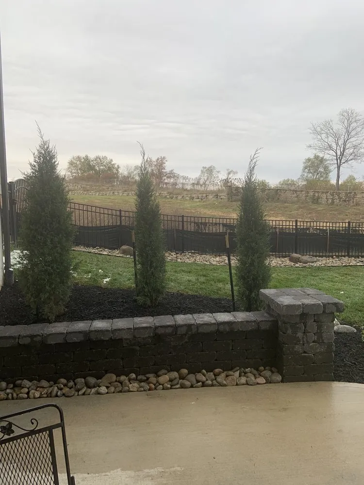 Top-rated lawn care service in Kearney, MO by Sutton Outdoor, LLC