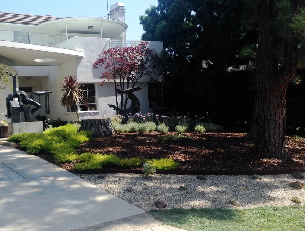 Local yard maintenance for outdoor upgrades in Santa Monica, CA by SVA Home and Garden