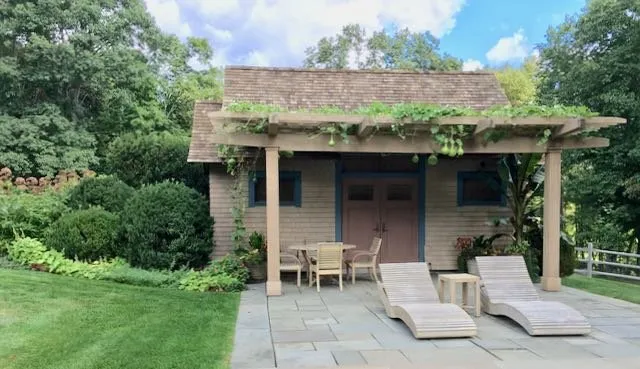 Local yard cleanup service in Ridgefield, CT by Svendsen & Keller