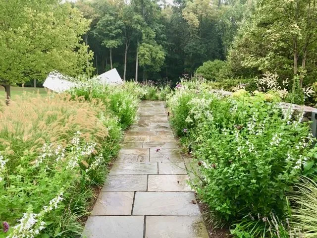 Local garden landscaping experts serving Ridgefield, CT - Svendsen & Keller