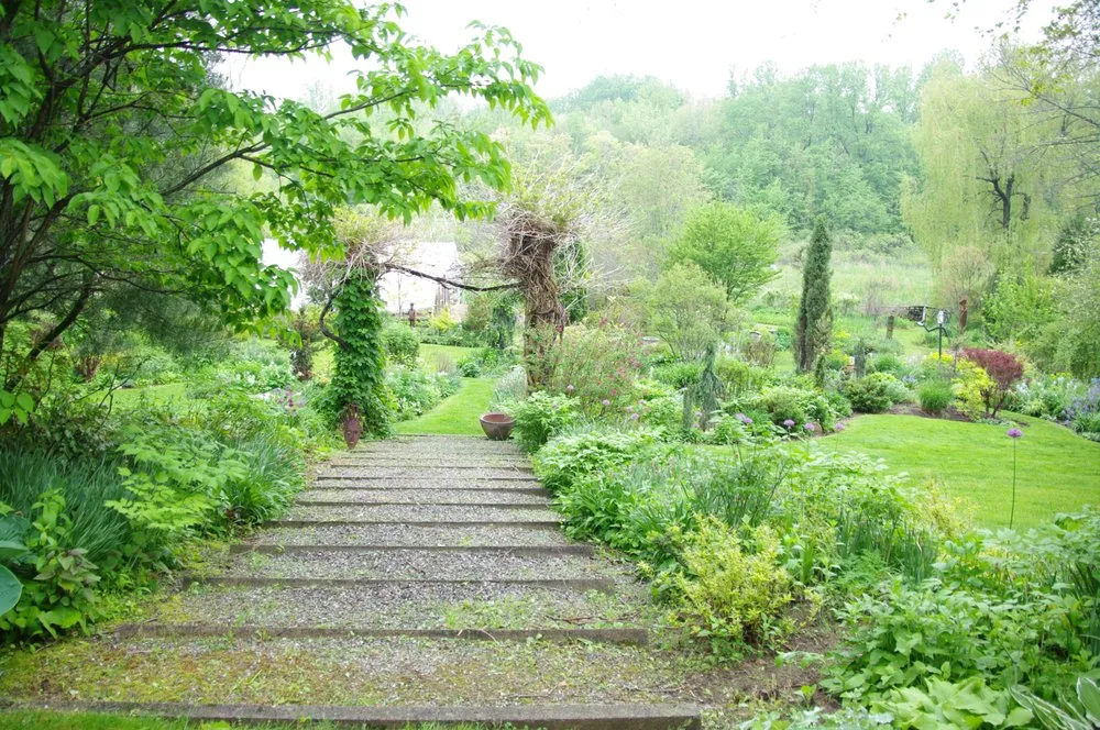 Expert landscape design in Ridgefield, CT by Svendsen & Keller