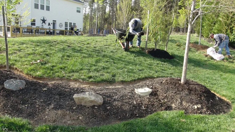 Affordable lawn mowing service in Leesburg, VA by SVV Maintenance