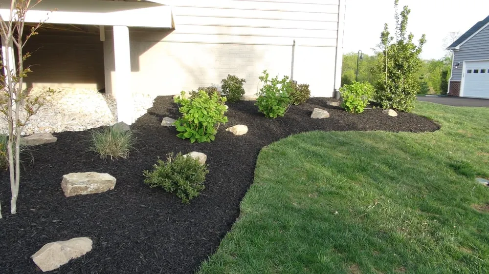 Affordable lawn mowing service experts serving Leesburg, VA - SVV Maintenance