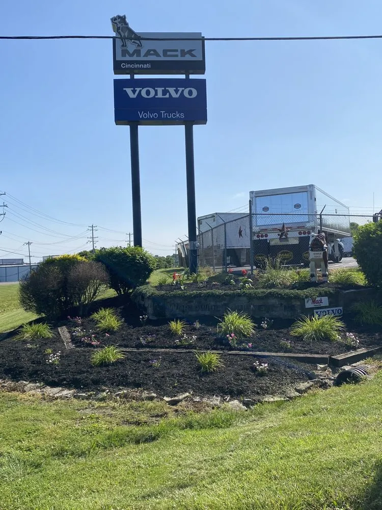 Reliable lawn care service in Hamilton, OH by S&W Outdoor Services