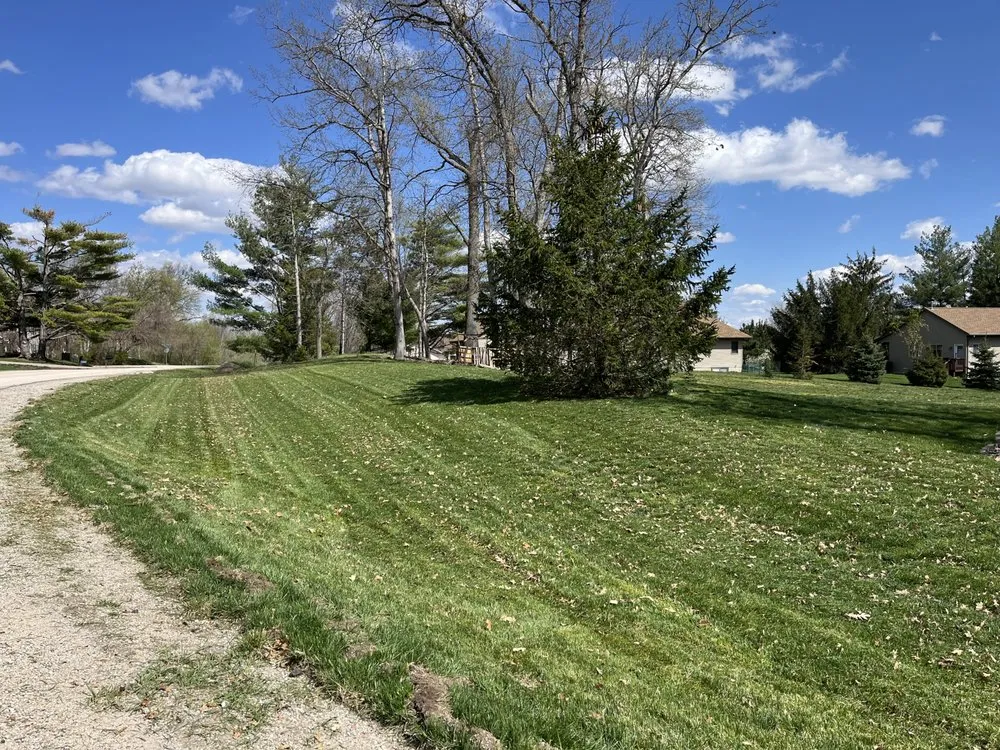 Top-rated lawn mowing service experts serving Cedar Rapids, IA - SW Outdoors