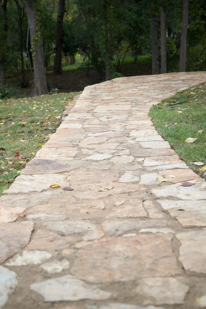 Affordable landscape installation in Magnolia, TX by Swain's Services