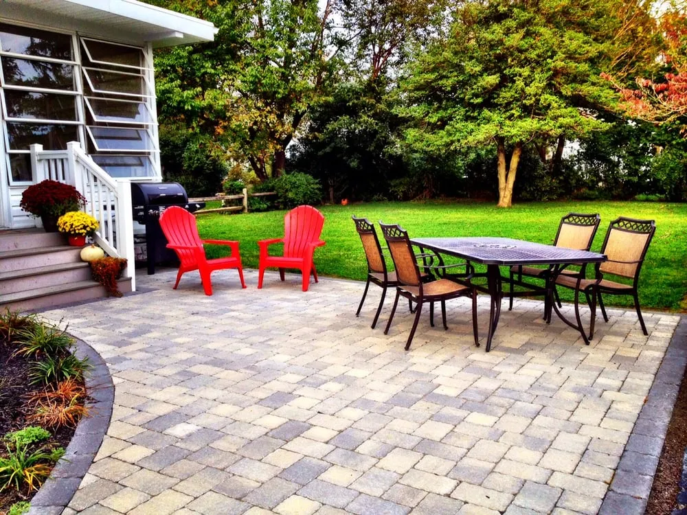 Expert landscaping services for residential properties in Perryville, MD by Swan Creek Landscaping