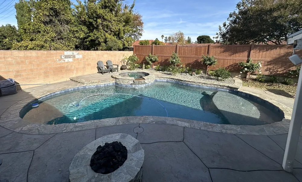 Affordable yard maintenance in Simi Valley, CA - Swan Pools West