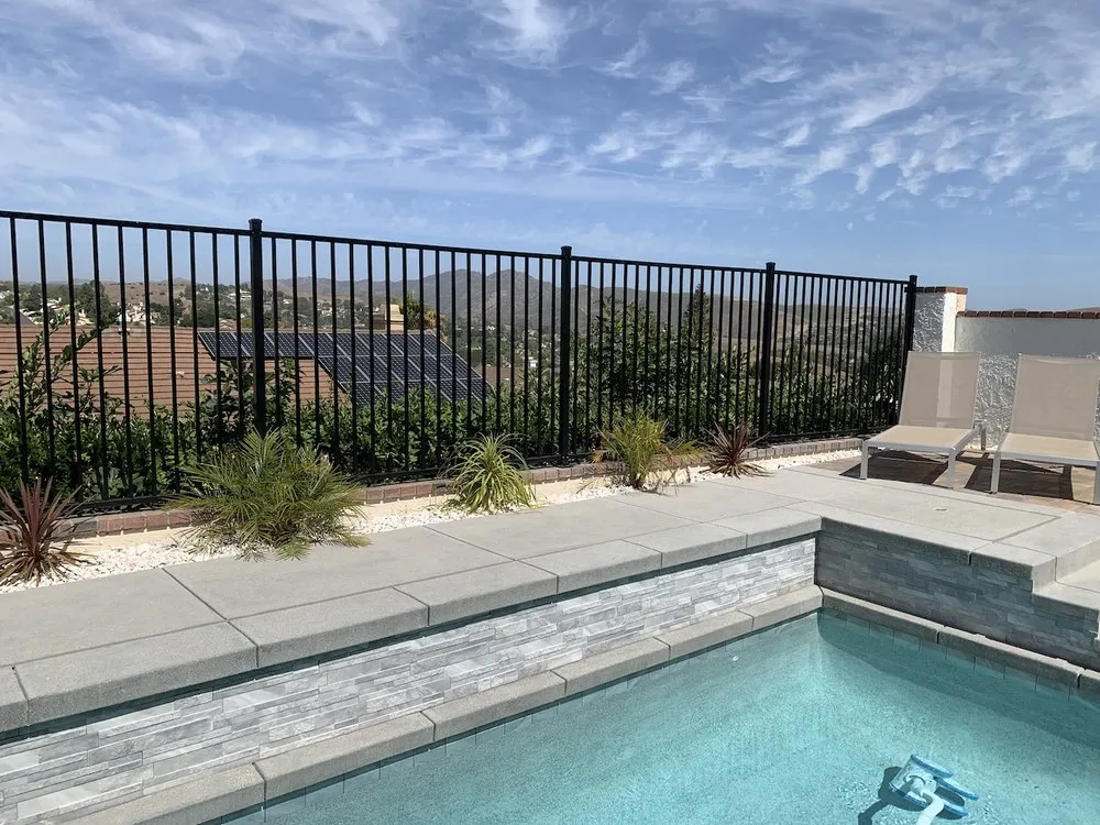 Expert lawn mowing service in Simi Valley, CA - Swan Pools West