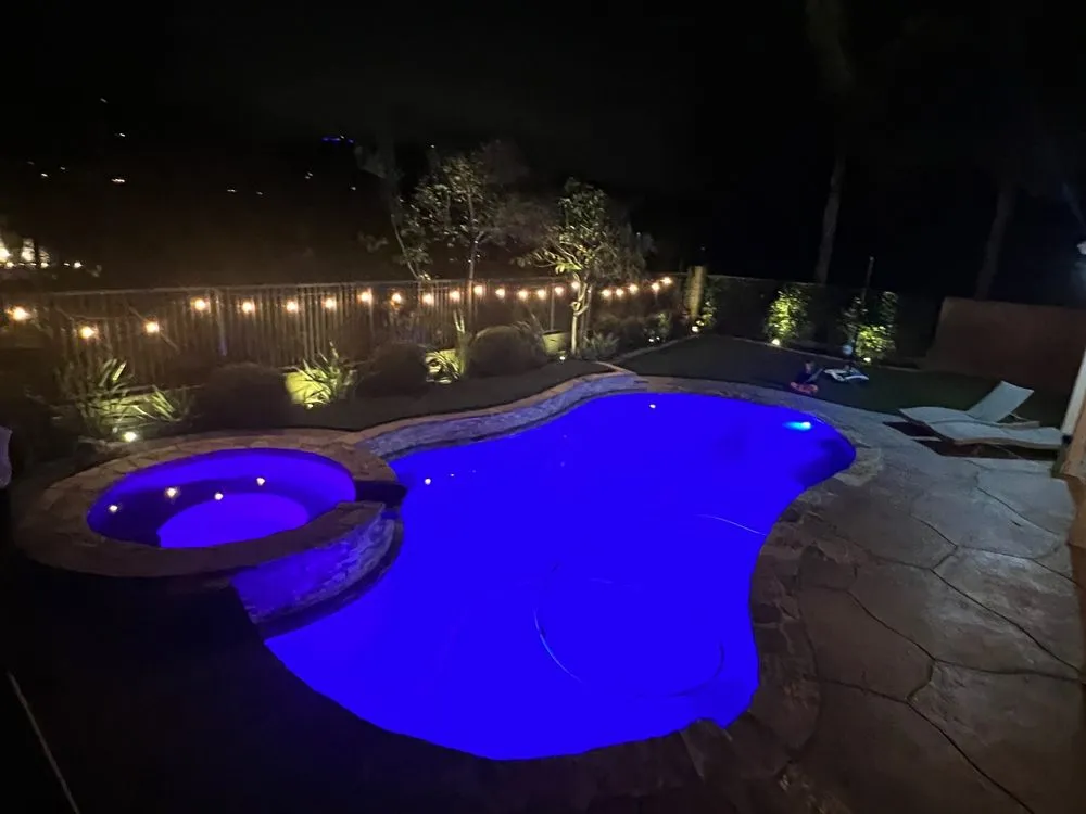 Custom lawn care service experts serving Simi Valley, CA - Swan Pools West