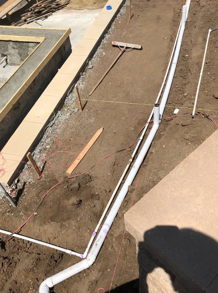 Top-rated yard cleanup service experts serving Simi Valley, CA - Swan Pools West