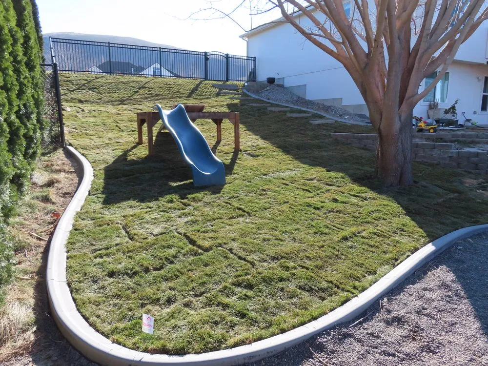 Custom garden landscaping for homes in Pasco, WA by Swanky Lawn Care
