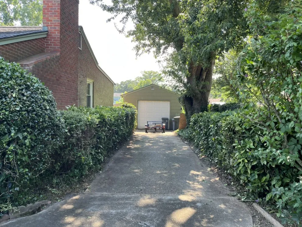 Reliable landscape design in Newport News, VA by Swartz’s Lawn & Landscape