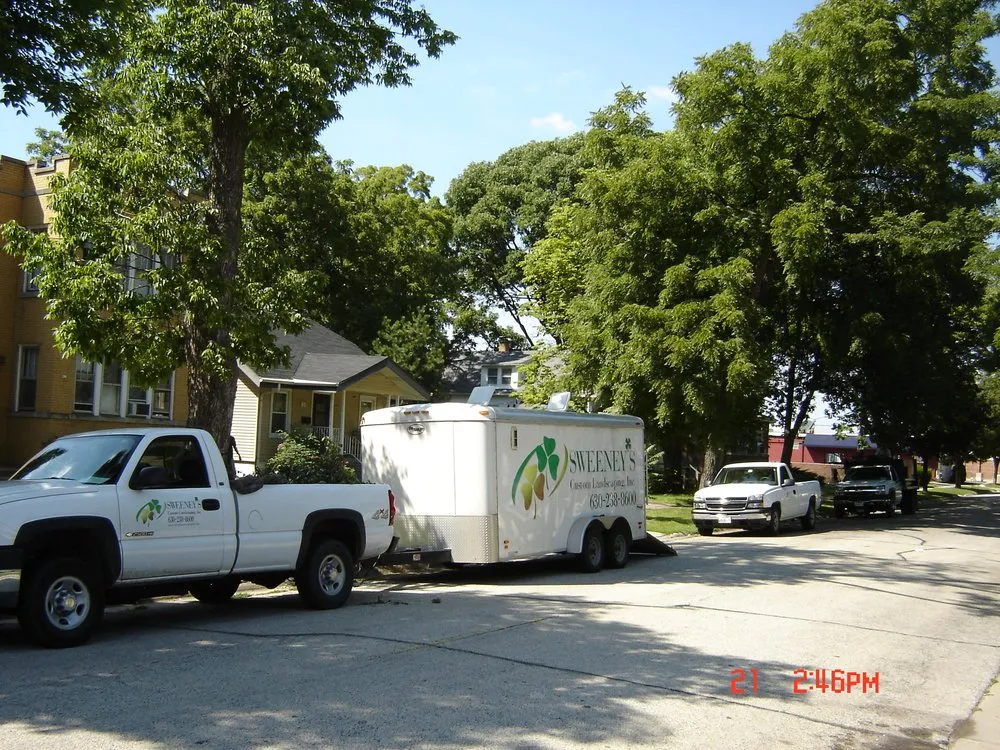 Expert yard maintenance with custom design in Villa Park, IL by Sweeney's Custom Landscaping
