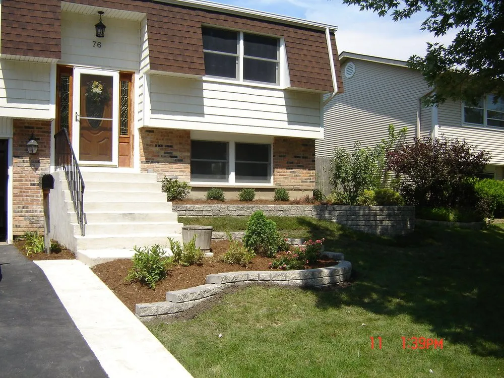 Reliable landscape design for residential properties in Villa Park, IL by Sweeney's Custom Landscaping